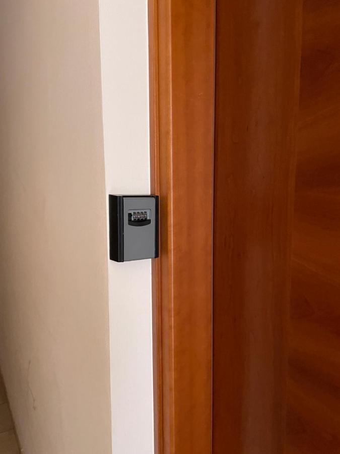 Kings Resort 1 Bedroom Apartment Пафос Экстерьер фото